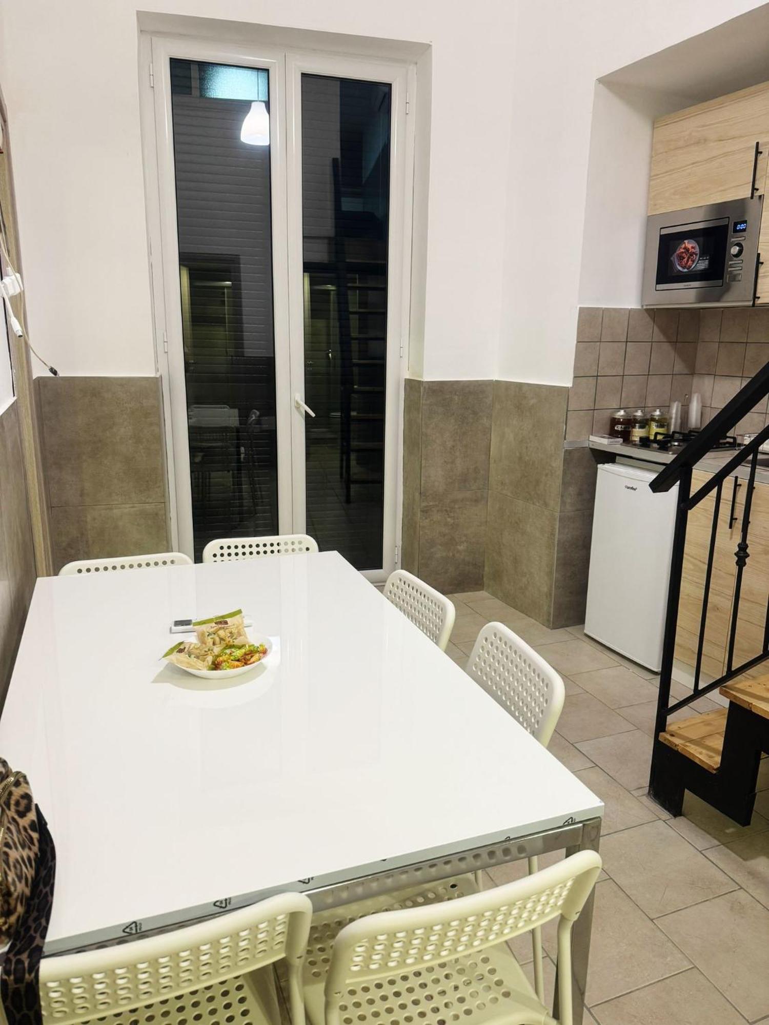 Terrazza Miracoli Napoli Aparthotel Ngoại thất bức ảnh