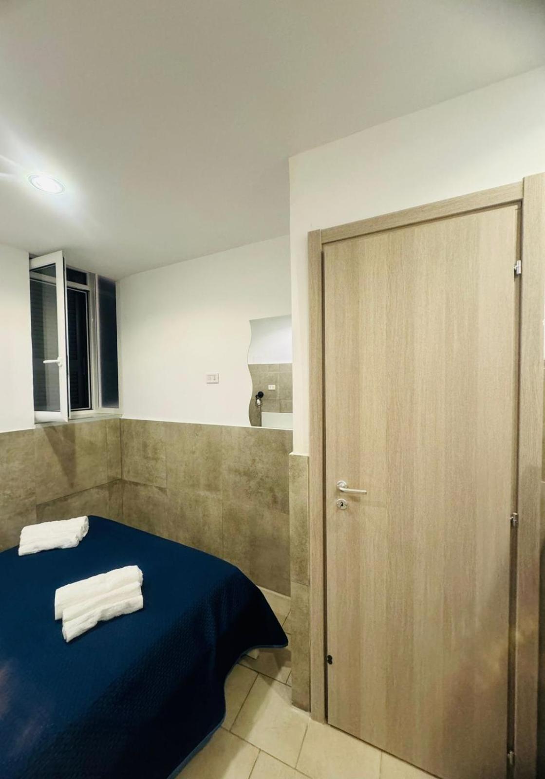 Terrazza Miracoli Napoli Aparthotel Ngoại thất bức ảnh
